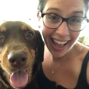 Meet your Posher, Laura